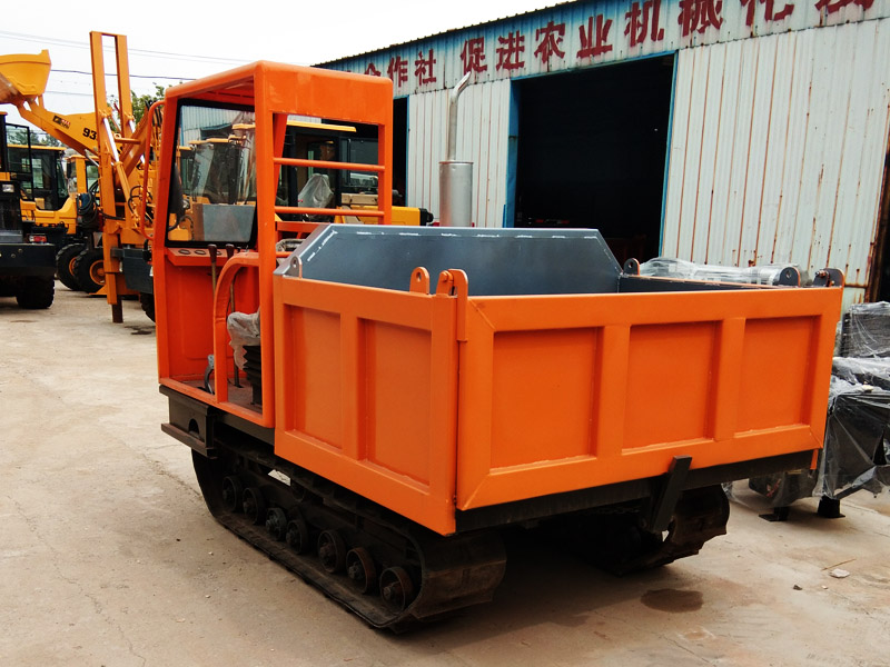 履帶運(yùn)輸車